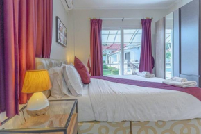 Resort 1-Huge Pool, BBQ, 300m-Beach, 5 mins to Walking Street